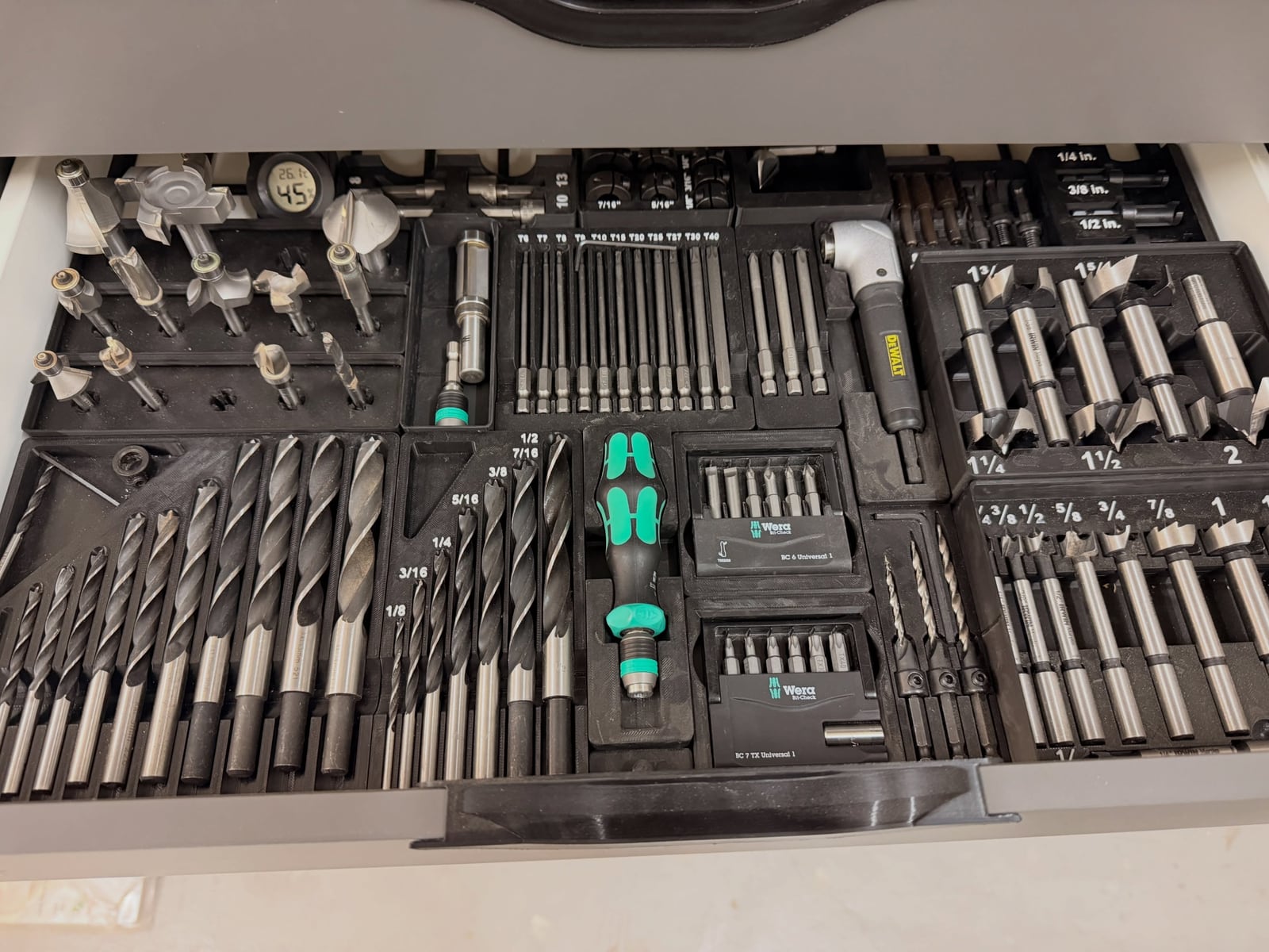A clean shop is a happy shop! (photo 1 of 2)