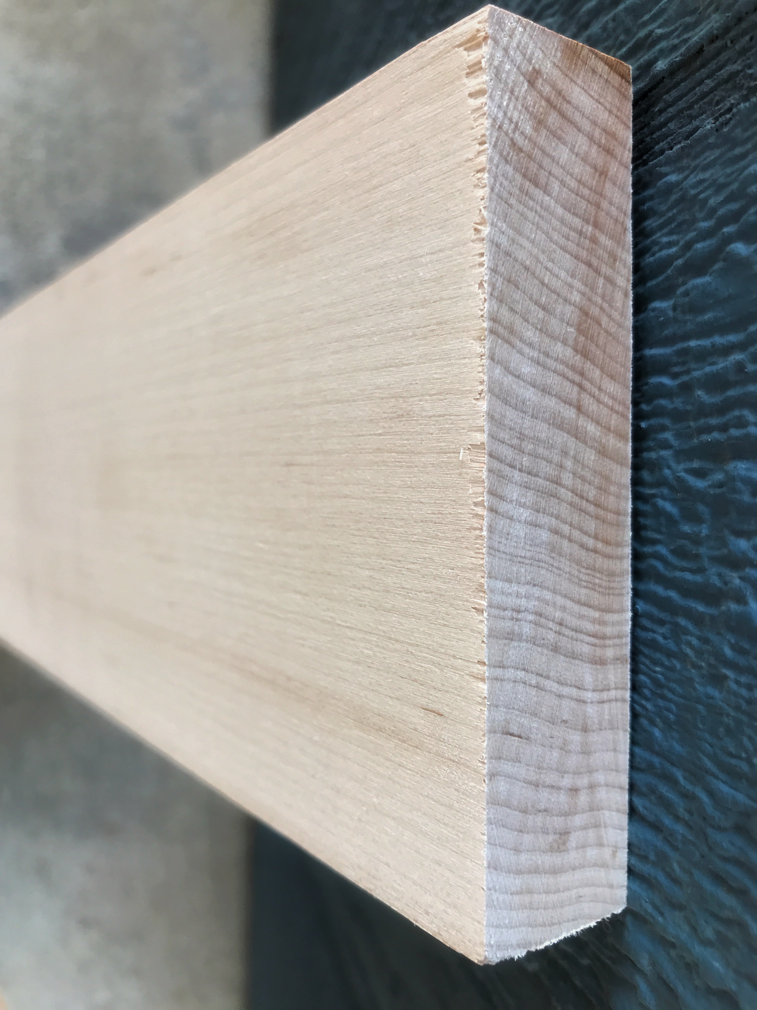 White Hard Maple lumber with quartersawn grain